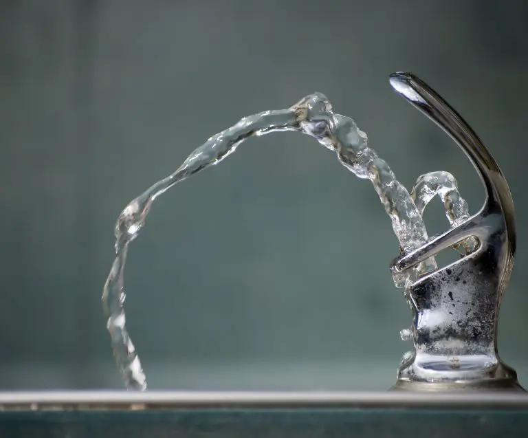 Advice and information on how to sanitise your bottled water dispenser.