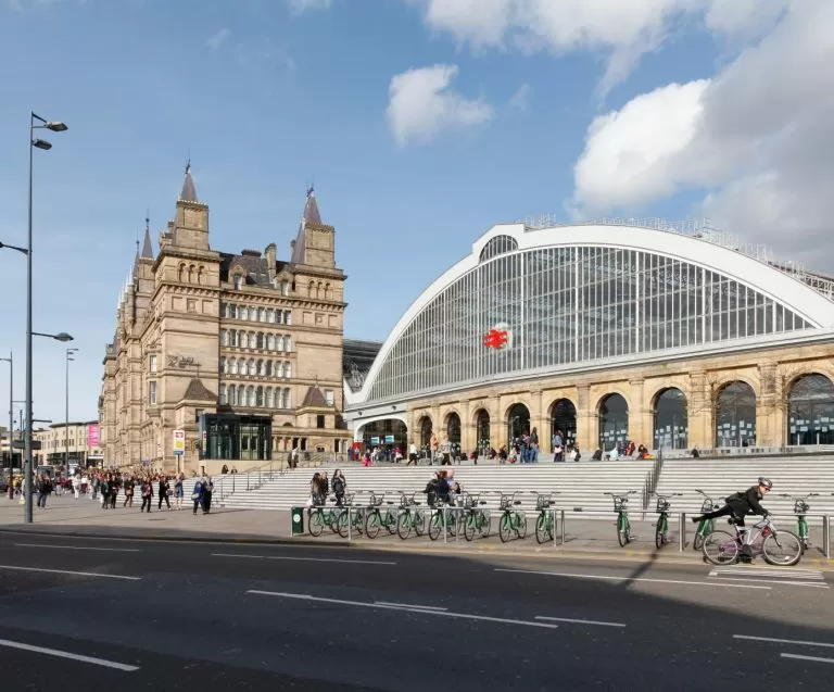 Liquidating Liverpool Street Station… With Two Water Refill Stations