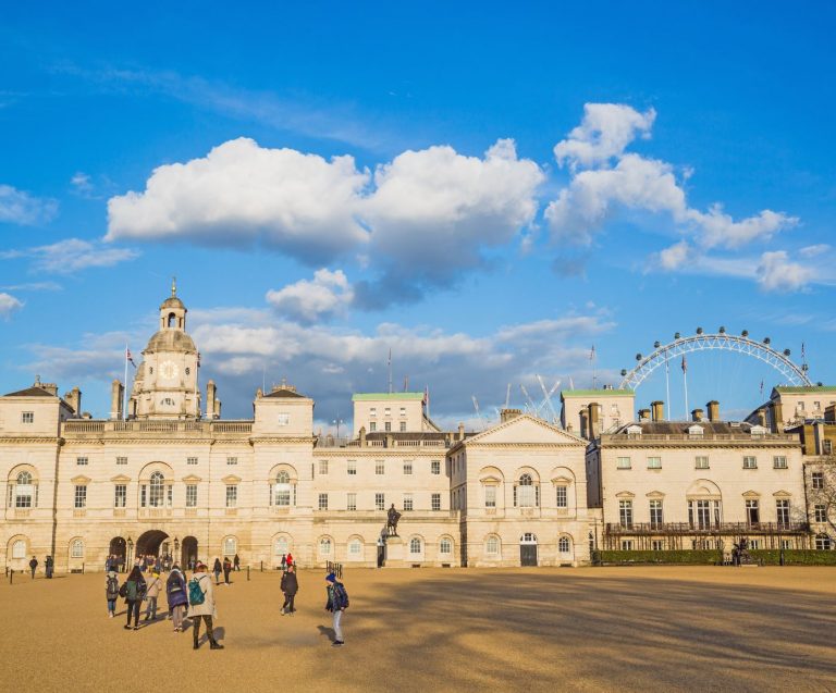 The Crowning Glory of the #OneLess London Drinking Fountain Fund