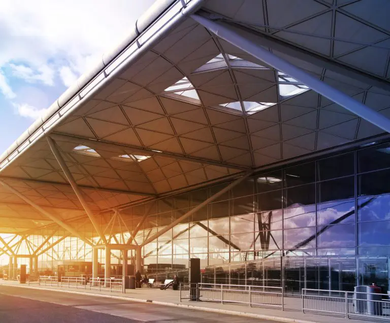 Stansted Airport Joins the War on Plastic