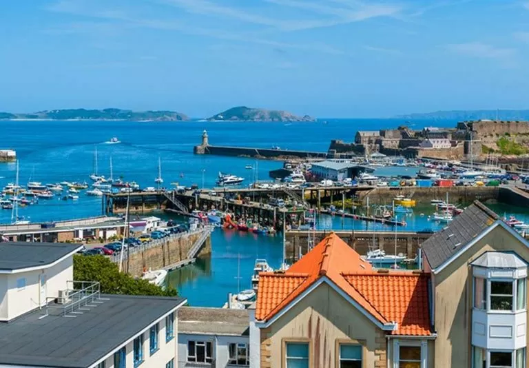 Guernsey Water Create a Splash with New Public Drinking Fountains